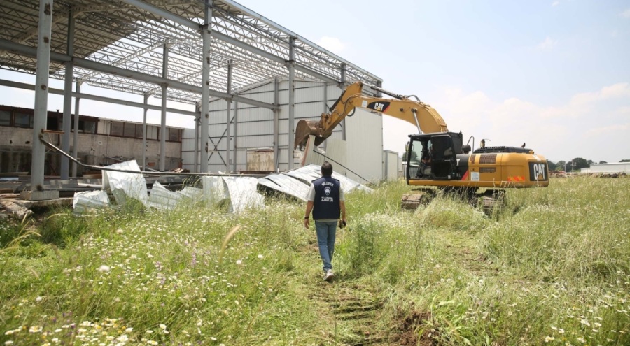 Bursa Nilüfer'de kaçak yapı yıkıldı