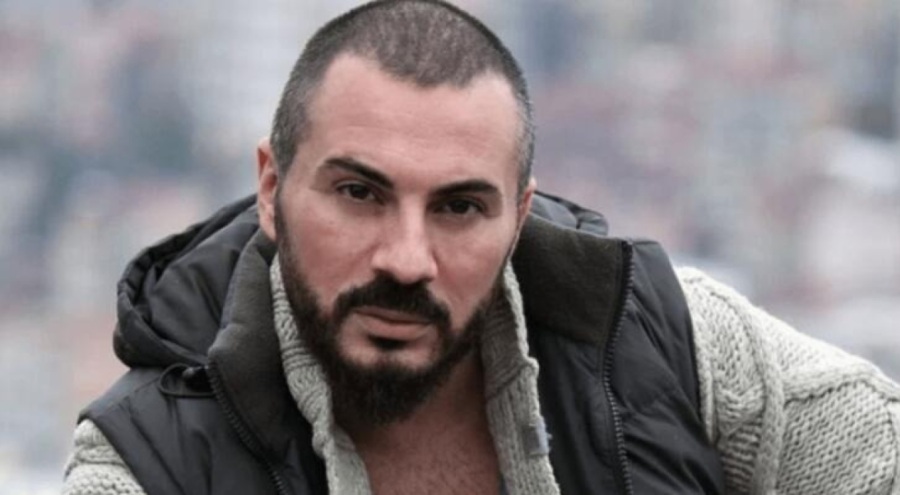 Şarkıcı Rober Hatemo çocukluk fotoğrafını paylaştı