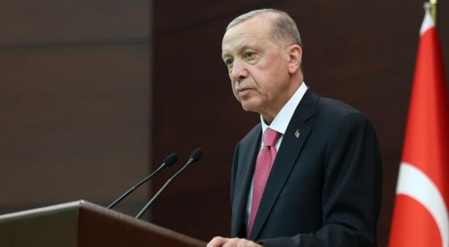 Erdoğan'ın sözleri Yunanistan'da birinci manşet: Türk liderin yeni şahinleri