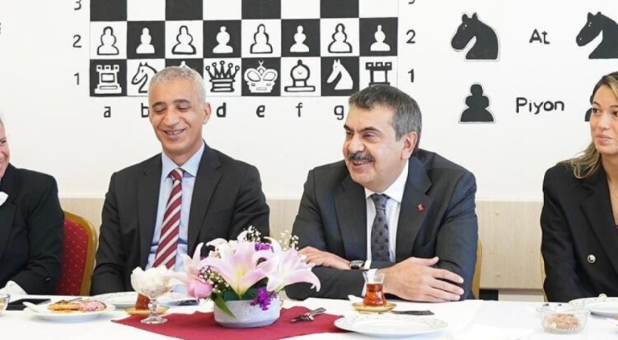 Milli Eğitim Bakanı Tekin: Türkiye Yüzyılı'nın merkezi, okullar ve öğretmenler olacak