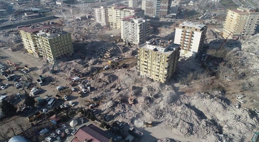 Ebrar Sitesi'nin müteahhitlerinden biri tutuklandı