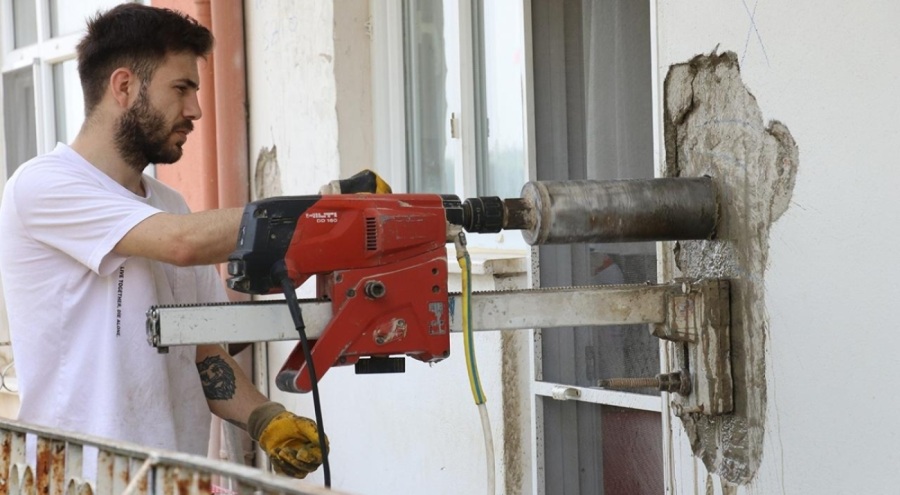 Yalova'da 1999 öncesi yapılar yıkılıyor