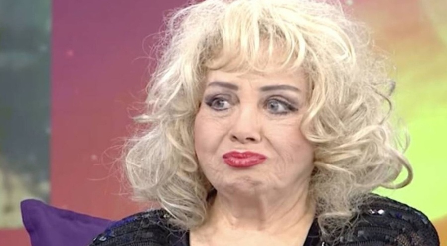 Usta şarkıcı ve oyuncu Yıldız Tezcan yaşamını yitirdi