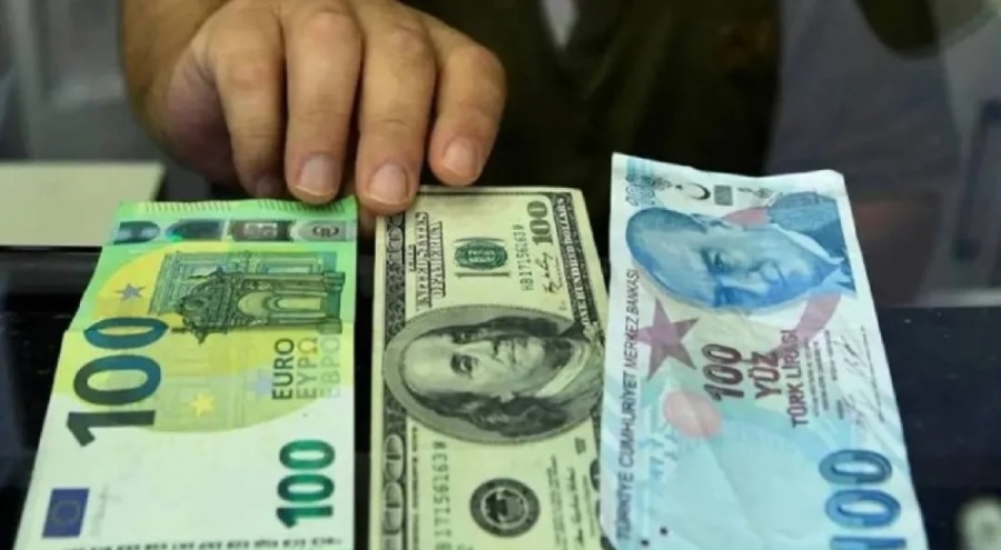 Dolar ve euro rekor üstüne rekor kırıyor!