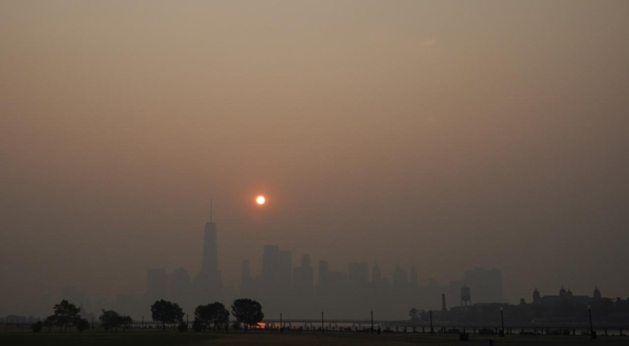 Duman nedeniyle New York'ta bazı okullar tatil edildi