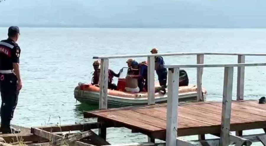 Sakarya'da serinlemek için girdiği gölde boğuldu