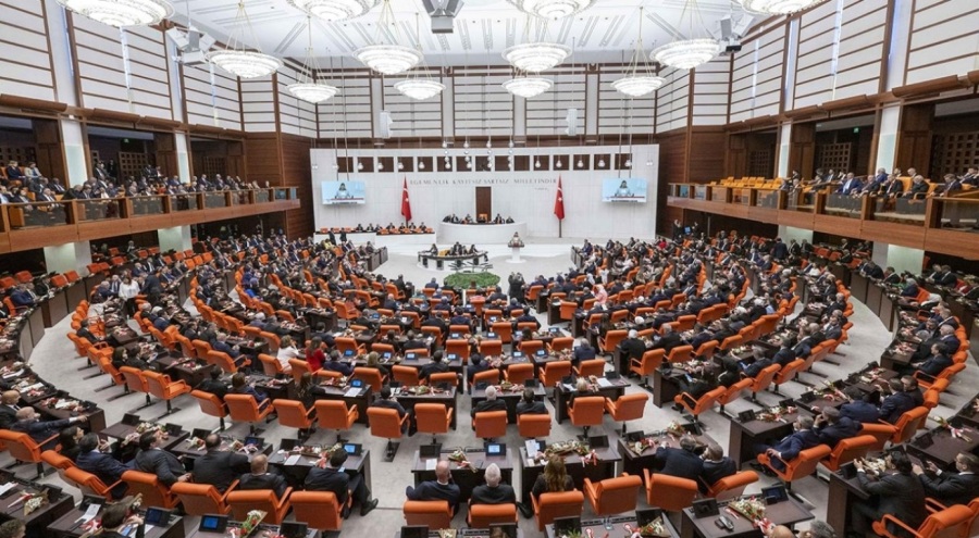 Muhalefette 'aday' tartışması