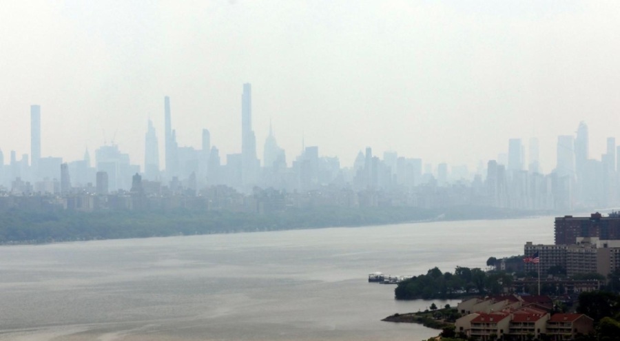 BM'den New York'taki duman yorumu