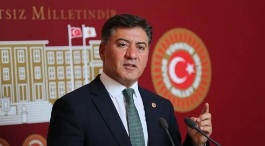 CHP'li Emir: Davutoğlu, AK Parti ile iş birliği yaparsa şaşırmam