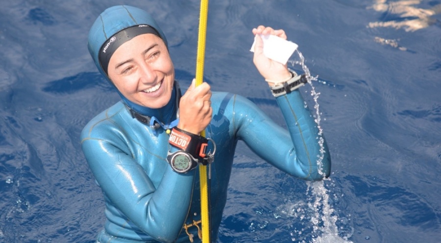 Şahika Ercümen'in dalış elbiseleri yine gümrüğe takıldı, milli sporcu isyan etti