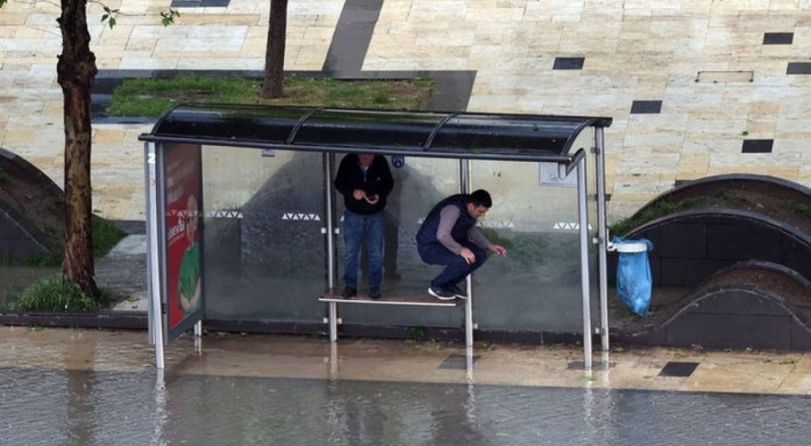 Ankara'ya sağanak alarmı! Belediye personeli izinleri kaldırıldı