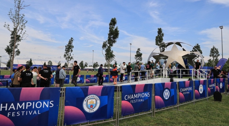 Dünya yıldızları Yenikapı'da sahaya çıkıyor!