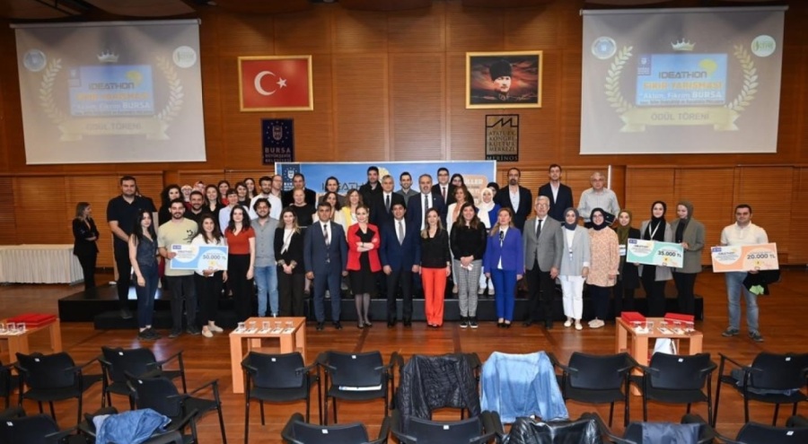 Bursa Mustafakemalpaşa Belediyesi 'Çevre' ödülü aldı