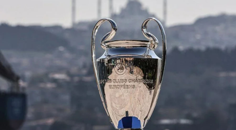 Şampiyonlar Ligi'nde sezonun en iyi 11'i açıklandı