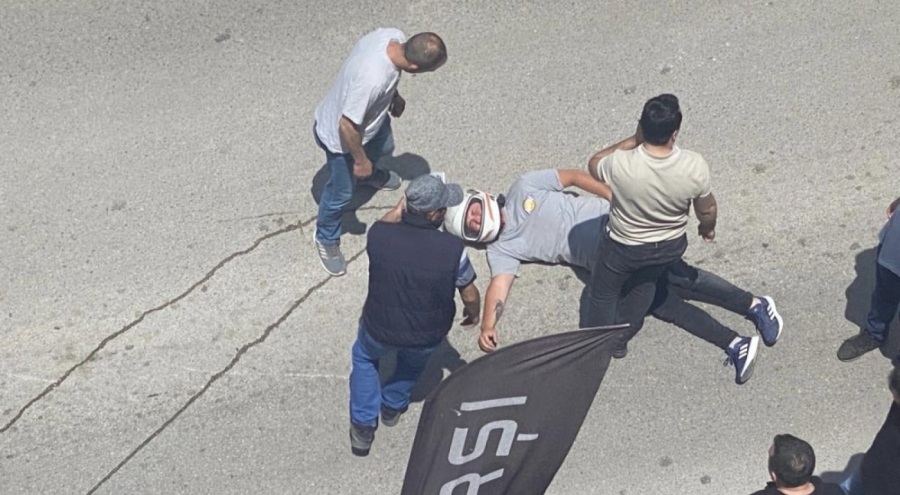 Bursa'da otomobil ile motosiklet çarpıştı: Sürücü metrelerce savruldu!