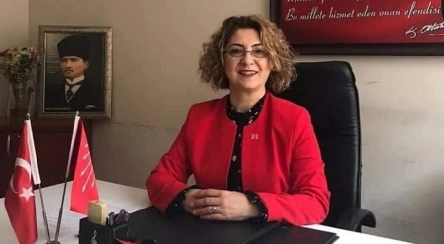 CHP Kadın Kolları eski başkanı camdan düştü
