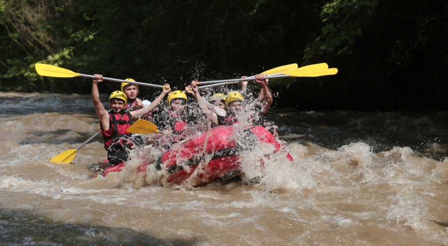 Bursa'da Marmara'nın tek rafting parkuru yaz sezonu açtı