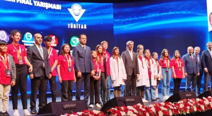 Bursa Mustafakemalpaşa Kız Anadolu İmam Hatip Lisesi'nden Türkiye birinciliği
