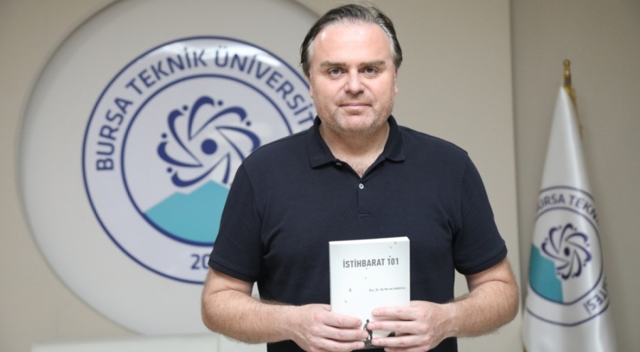 BTÜ öğretim üyesi Doç. Dr. Darıcılı'nın yeni kitabı en çok okunanlar listesinde 2. sırada