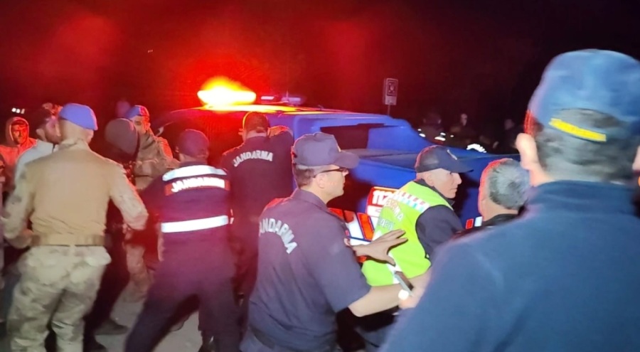 Bursa'da baltalı linç girişimi: Gerginlik 5 saat sürdü!