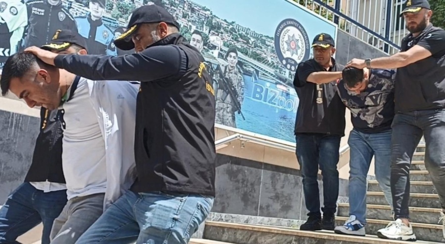 Kahvehane saldırısında yanlış kişiyi öldüren 2 saldırgan yakalandı