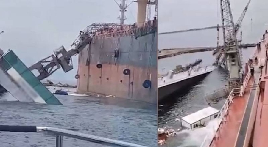 Tersanede vinç geminin üzerine devrildi