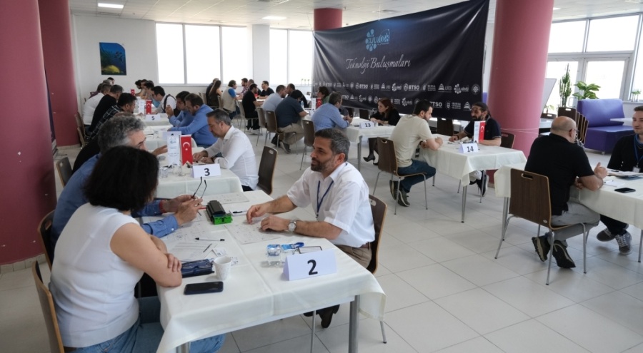 Bursa'da 'Teknoloji Buluşmaları' etkinliğini düzenledi