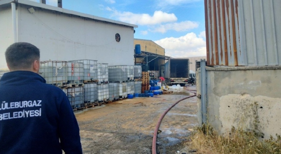 Fabrikada nitrik asit tankı patladı! Mavi kod verildi