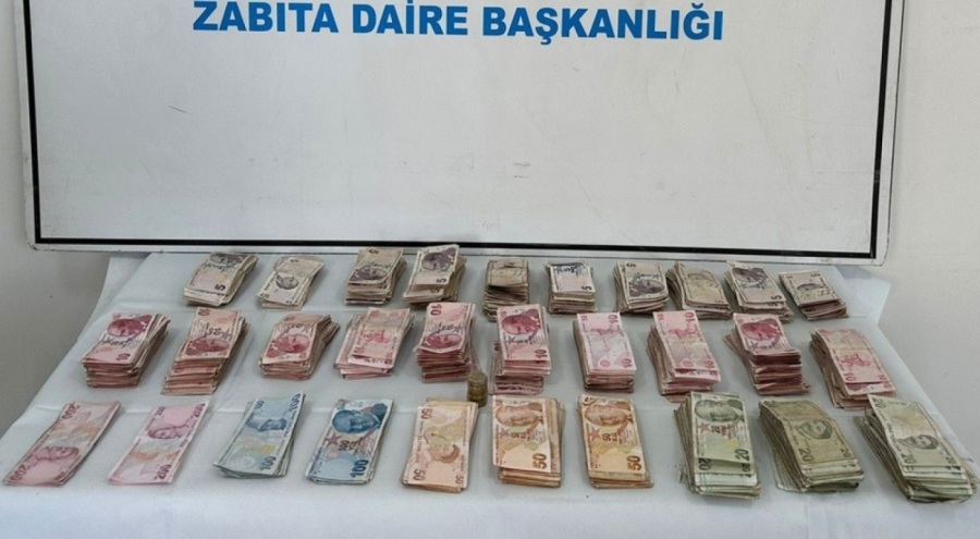 Dilencinin üzerinden çıkan para dudak uçuklattı!