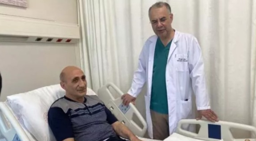 Leke sökücü kullanırken ayağından oluyordu