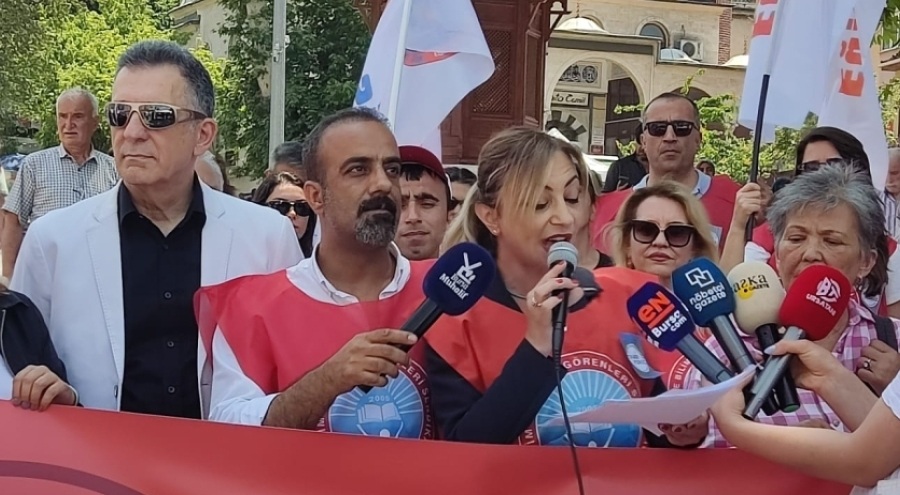 Eğitim-İş Bursa Şubesi uyardı: Okullar öğretmenlerindir