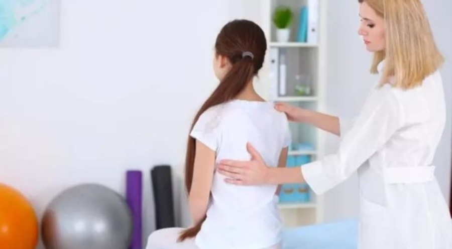 Skolyoz nasıl tedavi edilir?