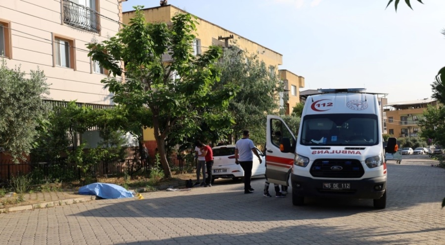 Korkunç cinayet: Önce eski eşini sonra kendini vurdu