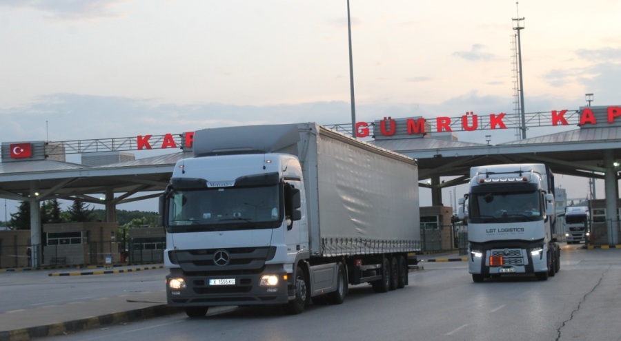 Bulgaristan Türk tır şoförlerini zora soktu