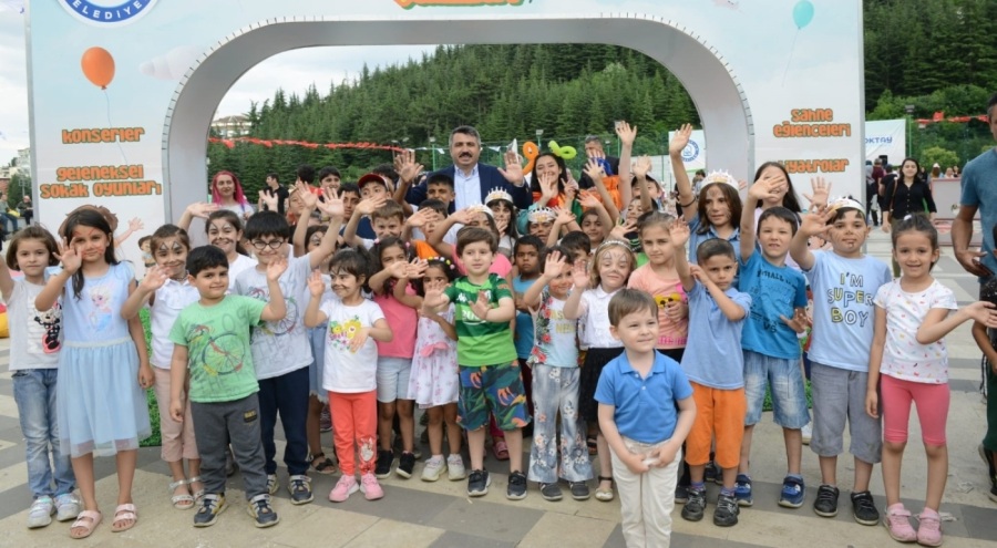 Yıldırım'da karne şenliği