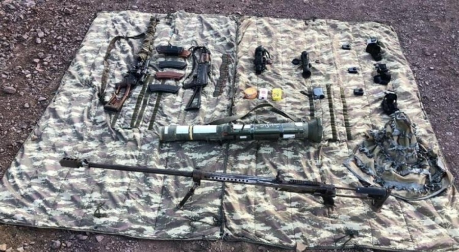 Pençe Kilit ve Hakurk bölgesinde PKK'lılara ait silah ve mühimmat bulundu