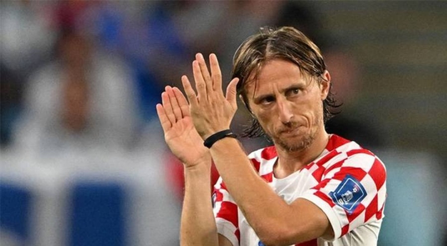Modric yıllık 200 milyon euroyu reddetti