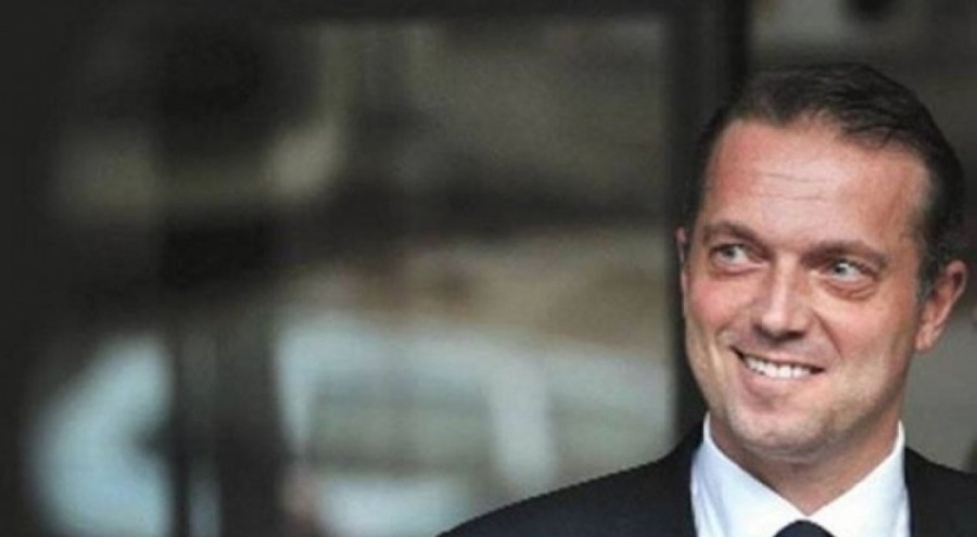 Cem Uzan, siyaseti bıraktığını açıkladı