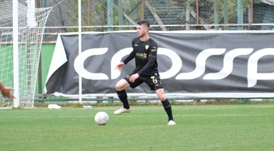 Bursaspor, Kubilay Sönmez'in doğum gününü kutladı