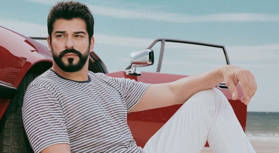 Burak Özçivit'e bomba teklif