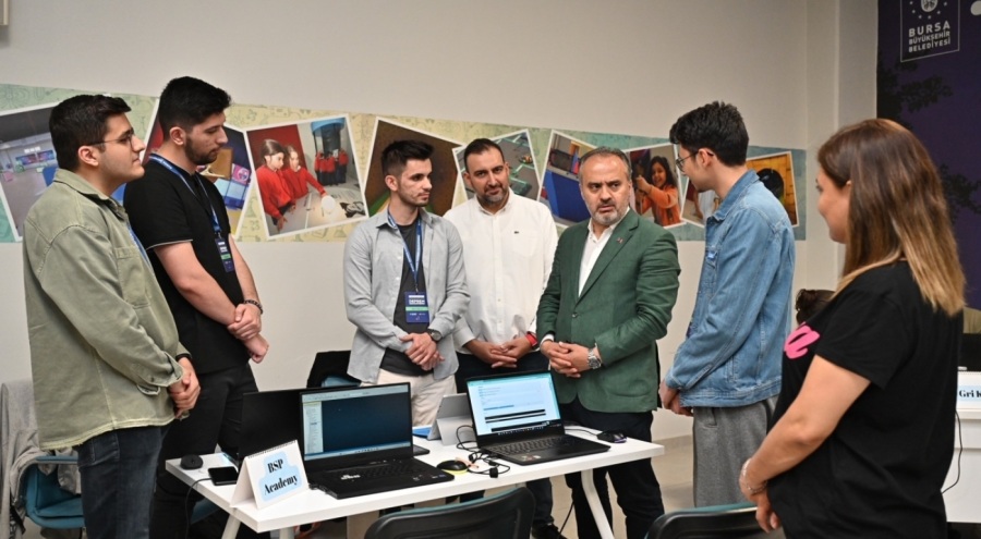 'Bursa Deprem Hackathonu' yarışması yapıldı
