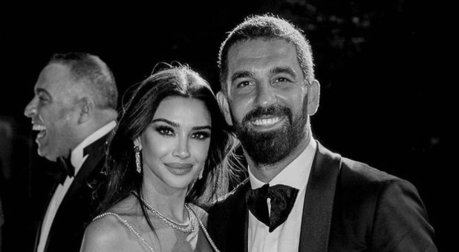 Arda Turan-Aslıhan Doğan çiftinden üçüncü bebek müjdesi