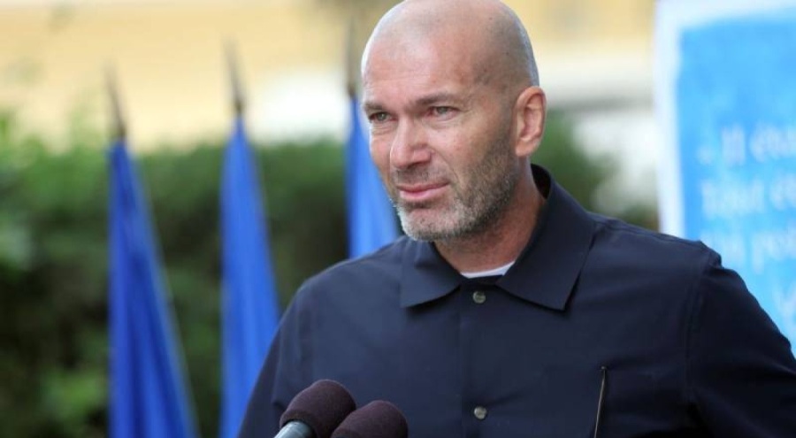 Zidane, kanserli çocuklar için ağladı