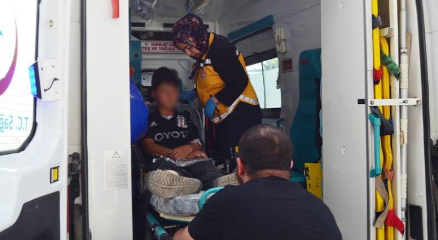 15 yaşındaki çocuk 13 yaşındaki çocuğu bıçaklandı