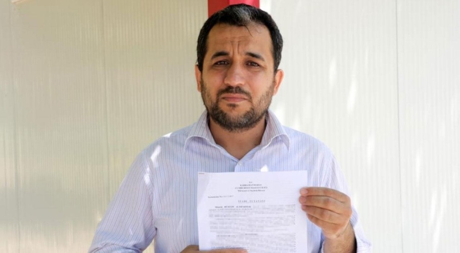 Depremzede öğretmen dolandırıcıların hedefi oldu! 320 bin lirasını kaptırdı