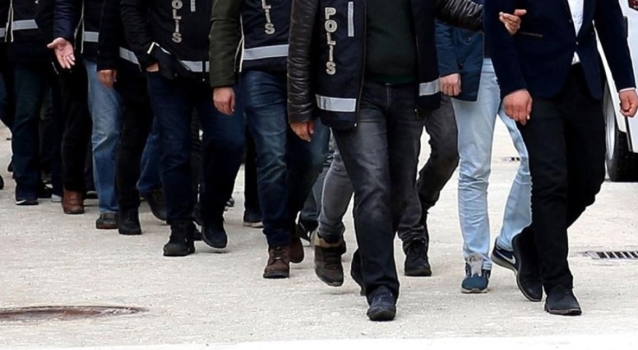 Bursa'da silah kaçakçılarına operasyon düzenlendi!