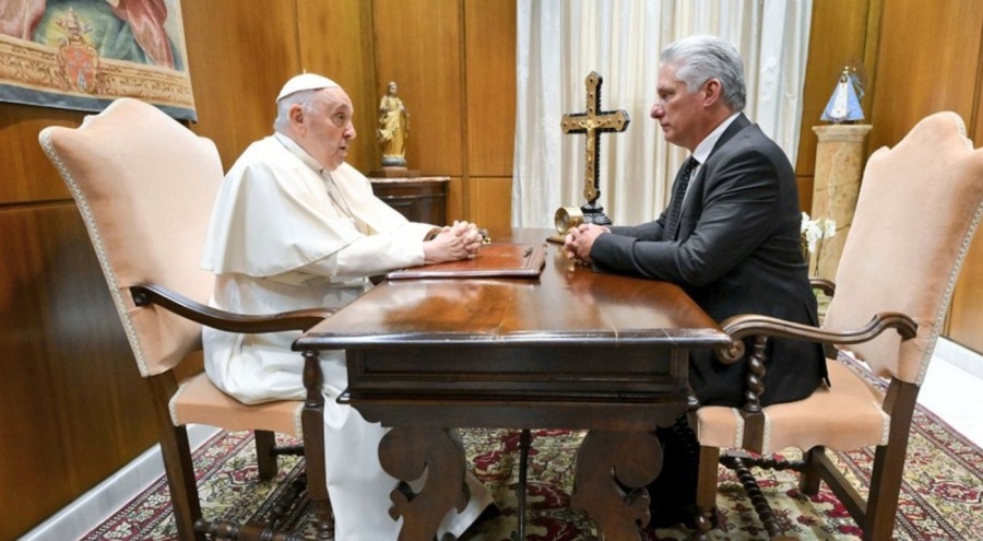 Küba Devlet Başkanı, Papa ile görüştü