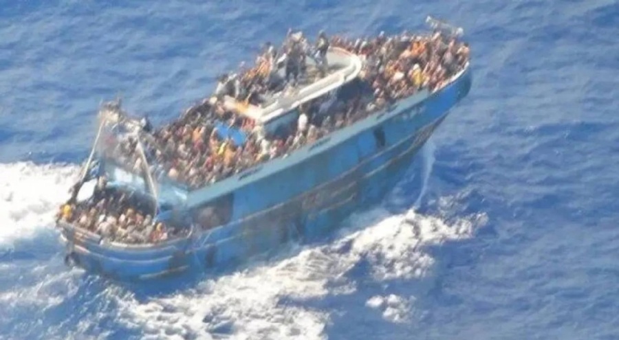 Göçmen teknesi faciasında ölü sayısı 82'ye yükseldi