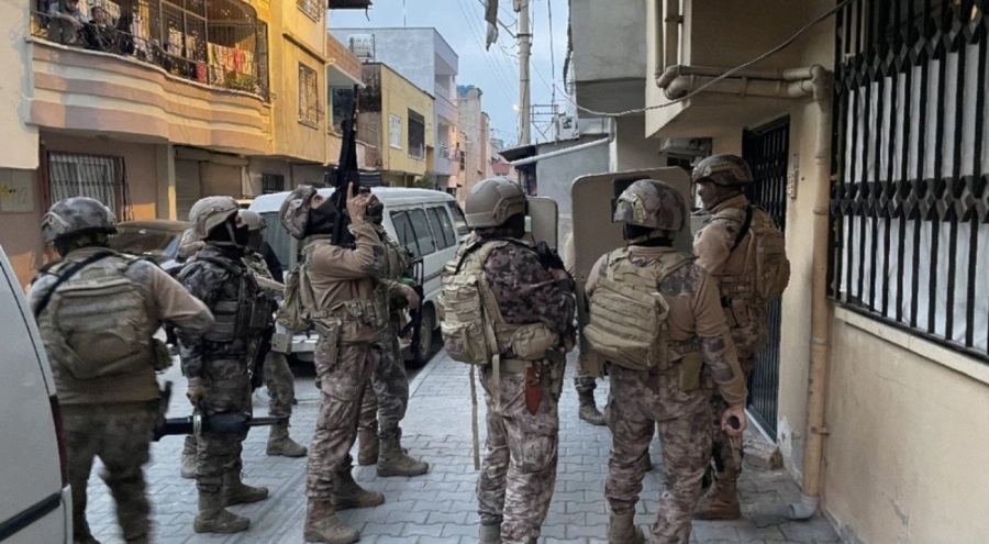 Bakanlık açıkladı: Uyuşturucu tacilerine çok sayıda gözaltı