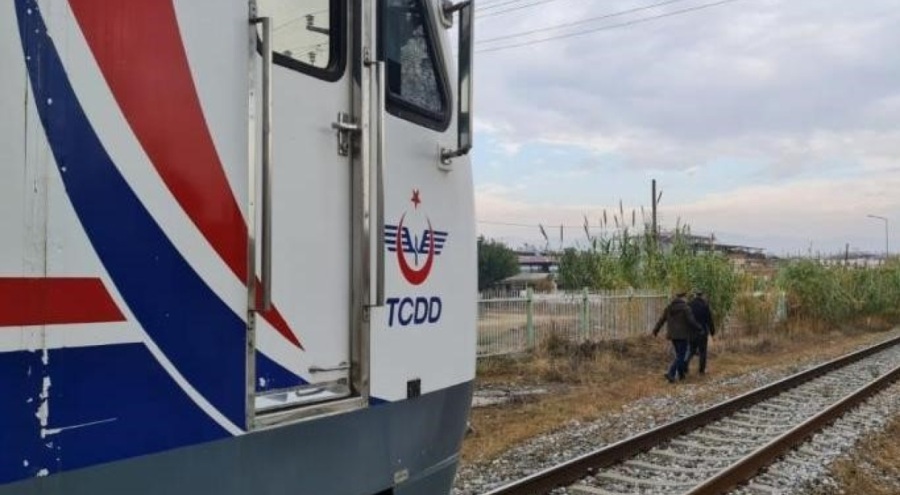 Aydın'da 2 yaşındaki çocuğa tren çarptı